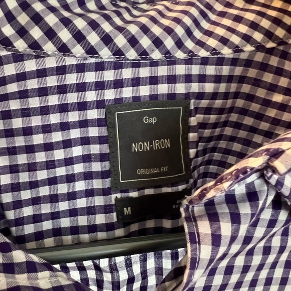 Gap Button Down - Picture 3 of 3